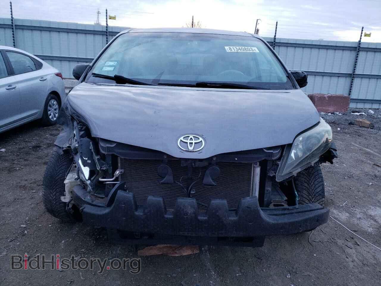 2011 TOYOTA All Models - VIN: 5TDKK3DC1BS064802 - Photo 5