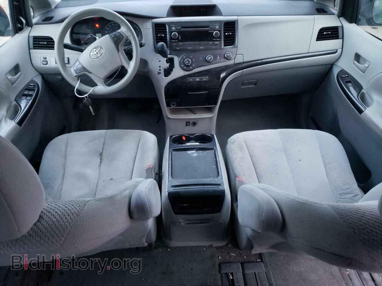 2011 TOYOTA All Models - VIN: 5TDKK3DC1BS064802 - Photo 8