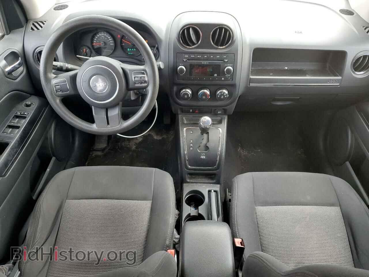 2011 JEEP COMPASS - VIN: 1J4NF4FB4BD235303 - Photo 8