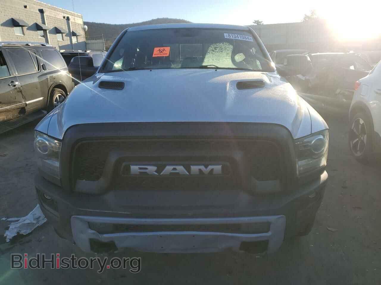 2016 RAM 1500 - VIN: 1C6RR7YT0GS282795 - Фото 5