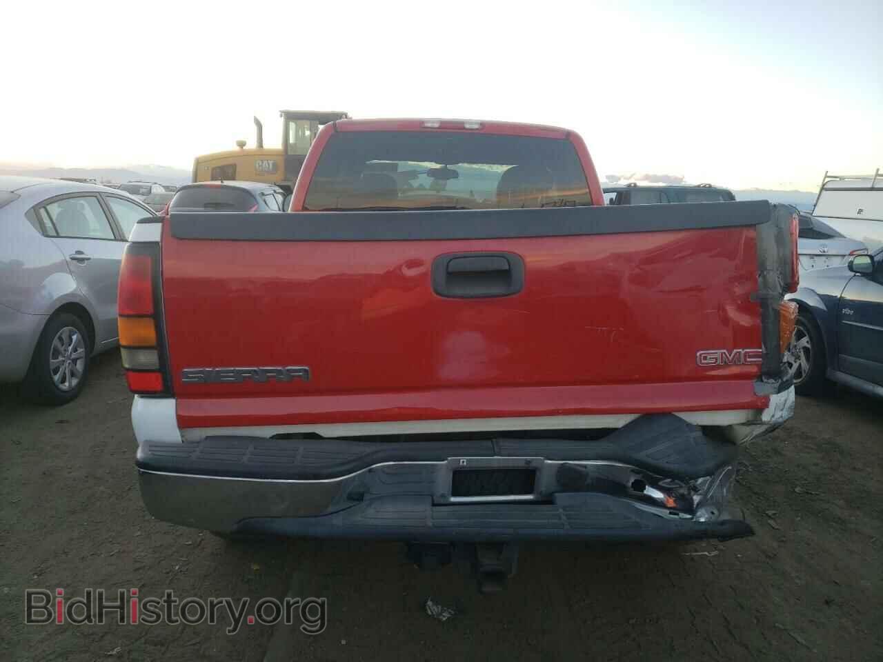 2005 GMC SIERRA - VIN: 1GTEK19B65Z266572 - Фото 6
