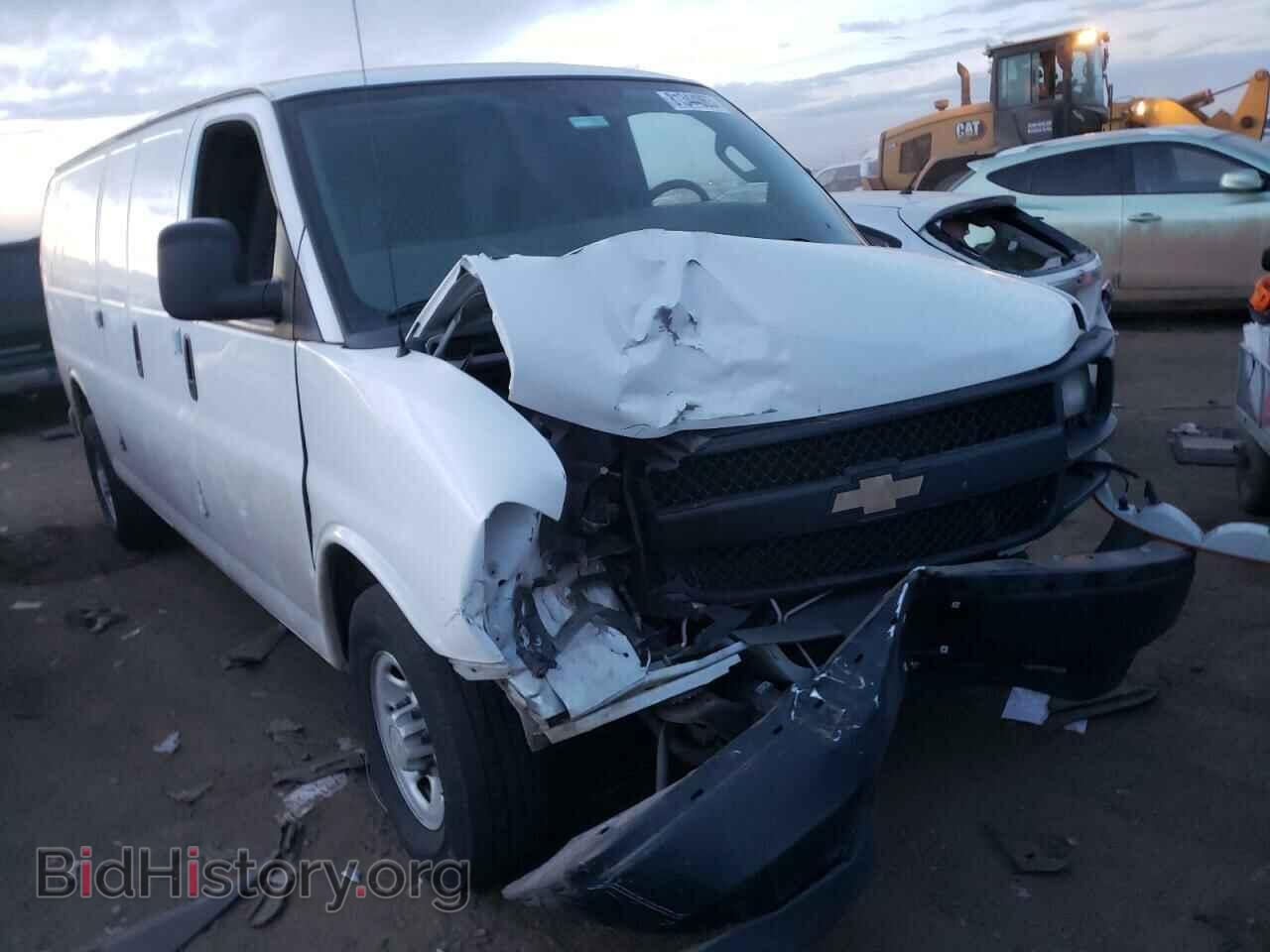 2017 CHEVROLET EXPRESS - VIN: 1GCWGBFG3H1135582 - Фото 4