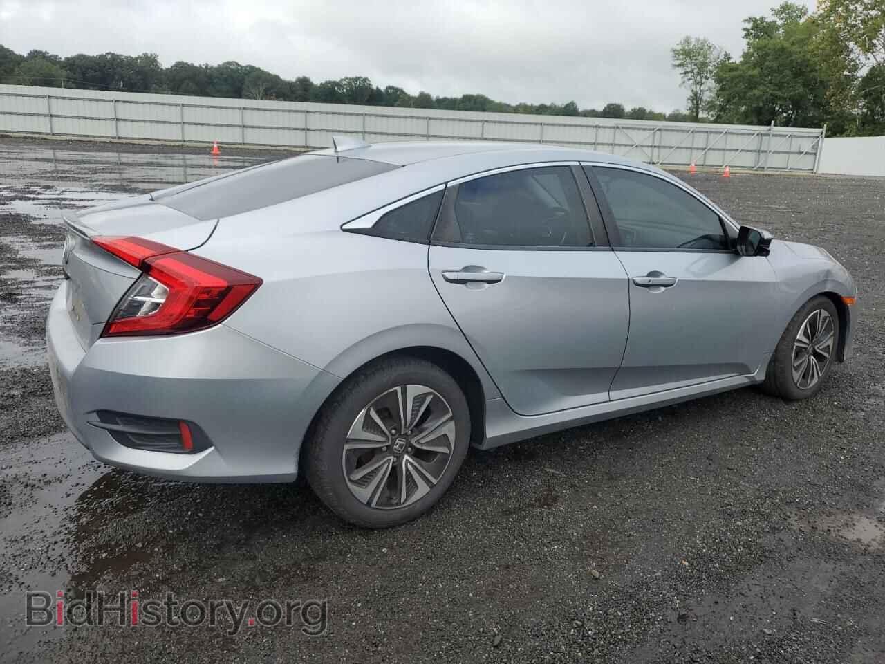 2017 HONDA CIVIC - VIN: 2HGFC1F32HH656105 - Фото 3
