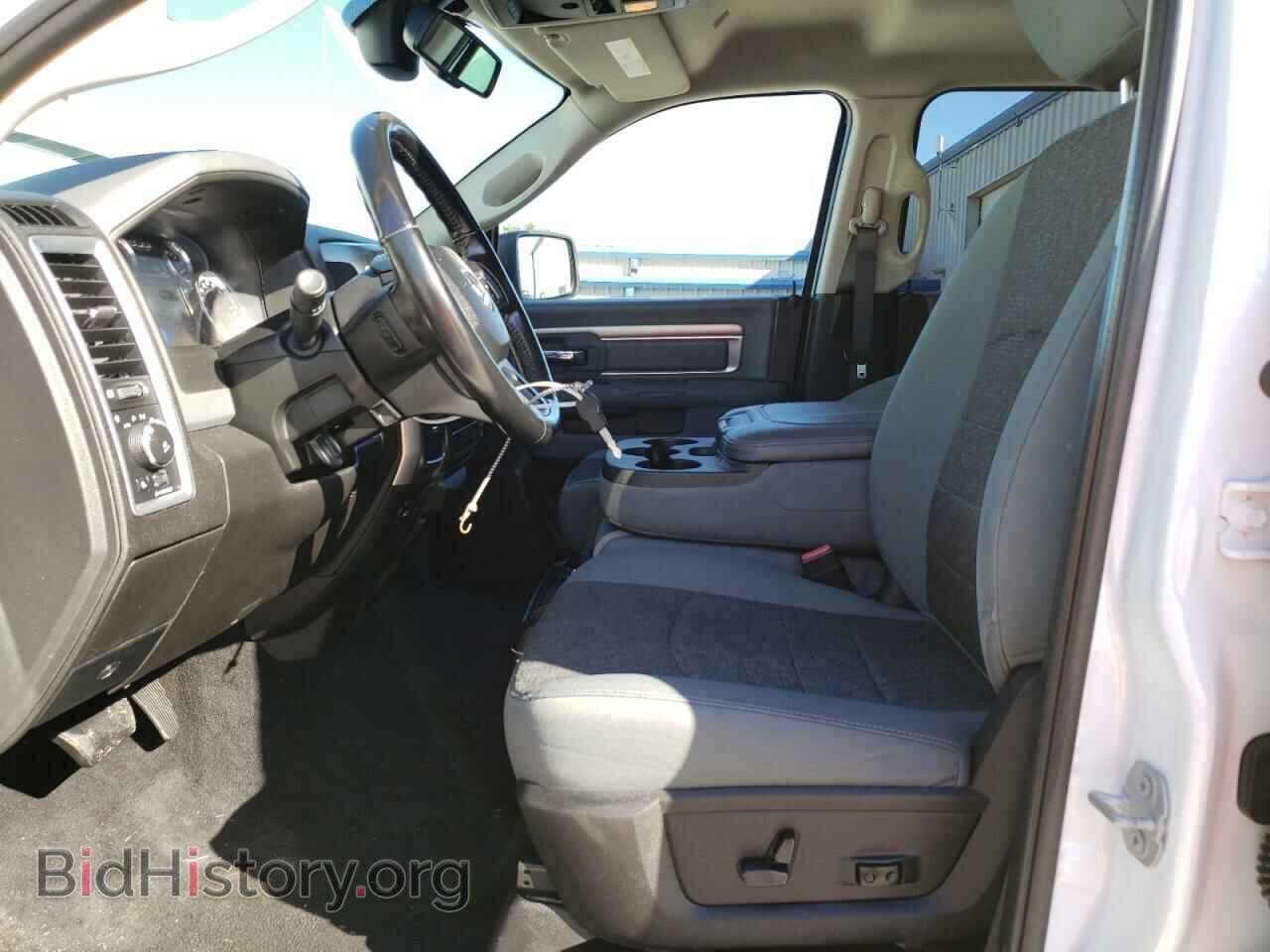 2019 RAM 1500 - VIN: 1C6RR6TT1KS693780 - Photo 7