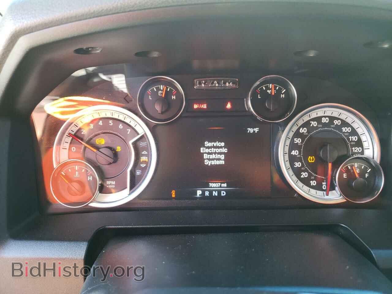 2019 RAM 1500 - VIN: 1C6RR6TT1KS693780 - Photo 9