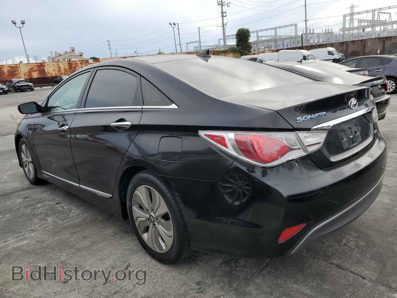 2014 HYUNDAI SONATA - VIN: KMHEC4A43EA104212 - Фото 2
