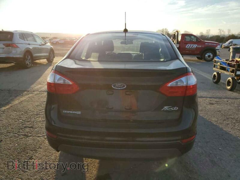 2016 Ford FIESTA (VIN 3FADP4AJ2GM118219) — фото 6 из 12