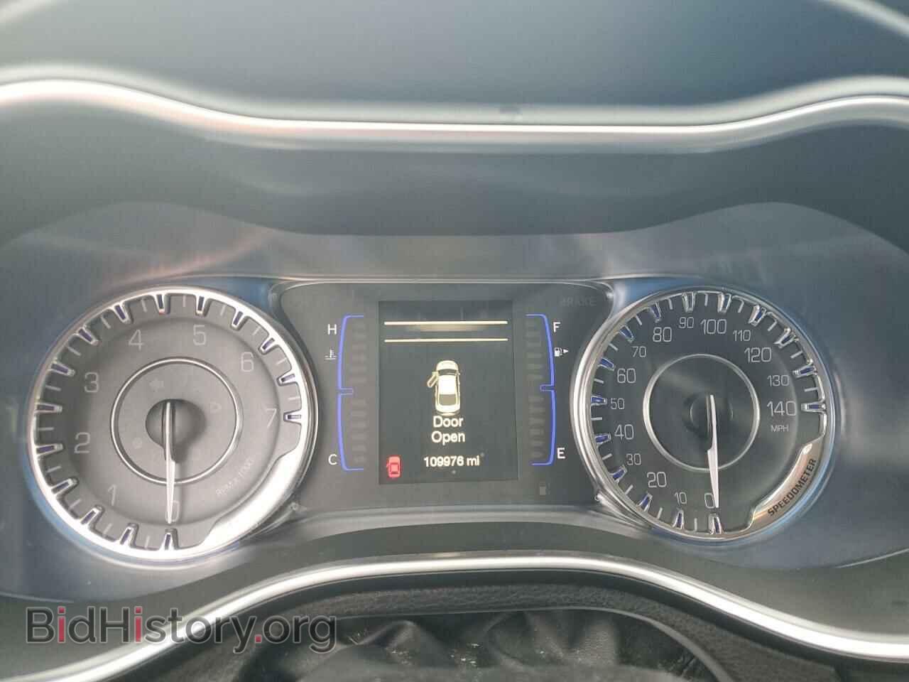 2016 CHRYSLER 200 - VIN: 1C3CCCAB0GN191300 - Фото 9