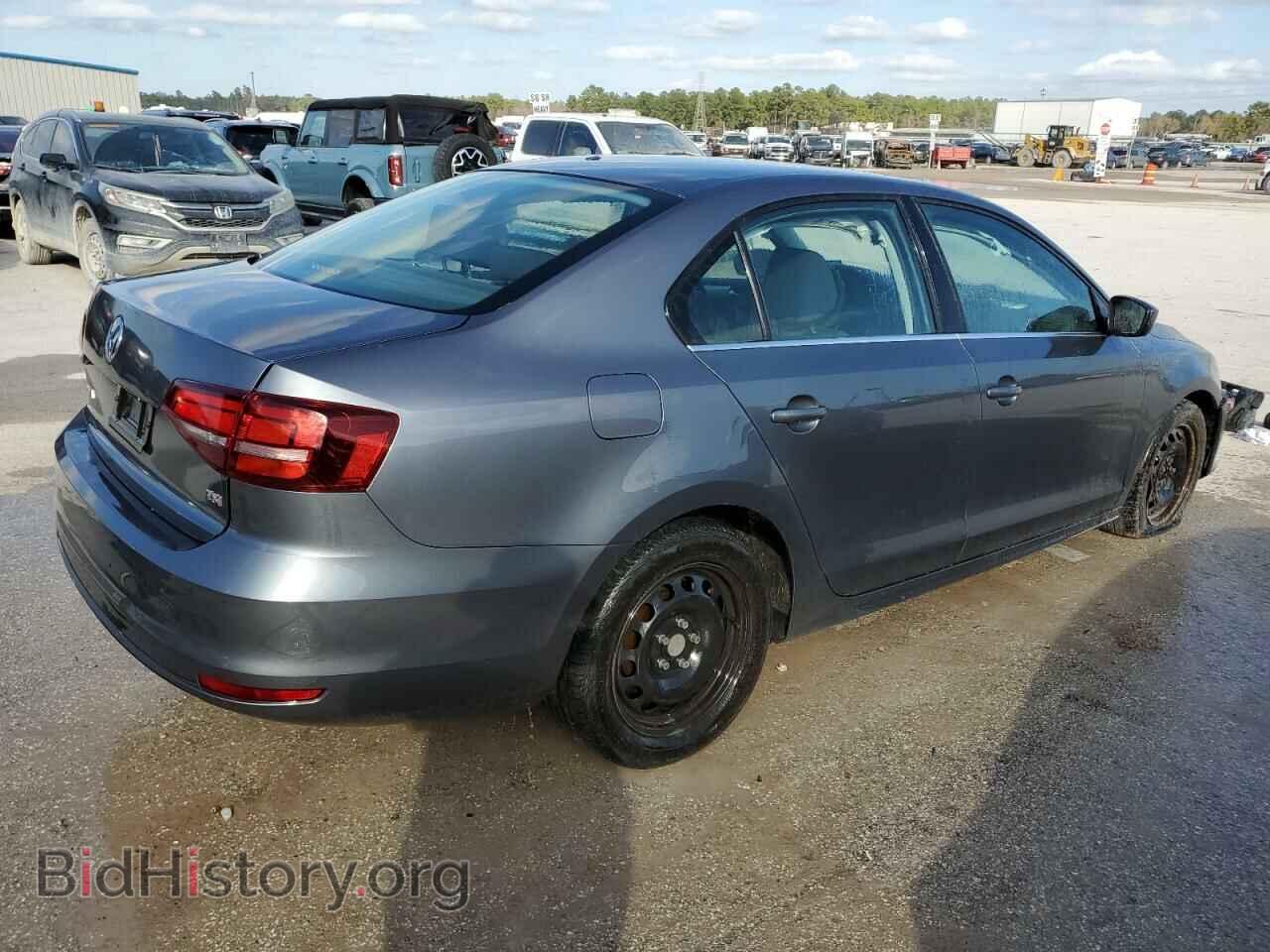 2017 VOLKSWAGEN JETTA - VIN: 3VW2B7AJ2HM260702 - Фото 3