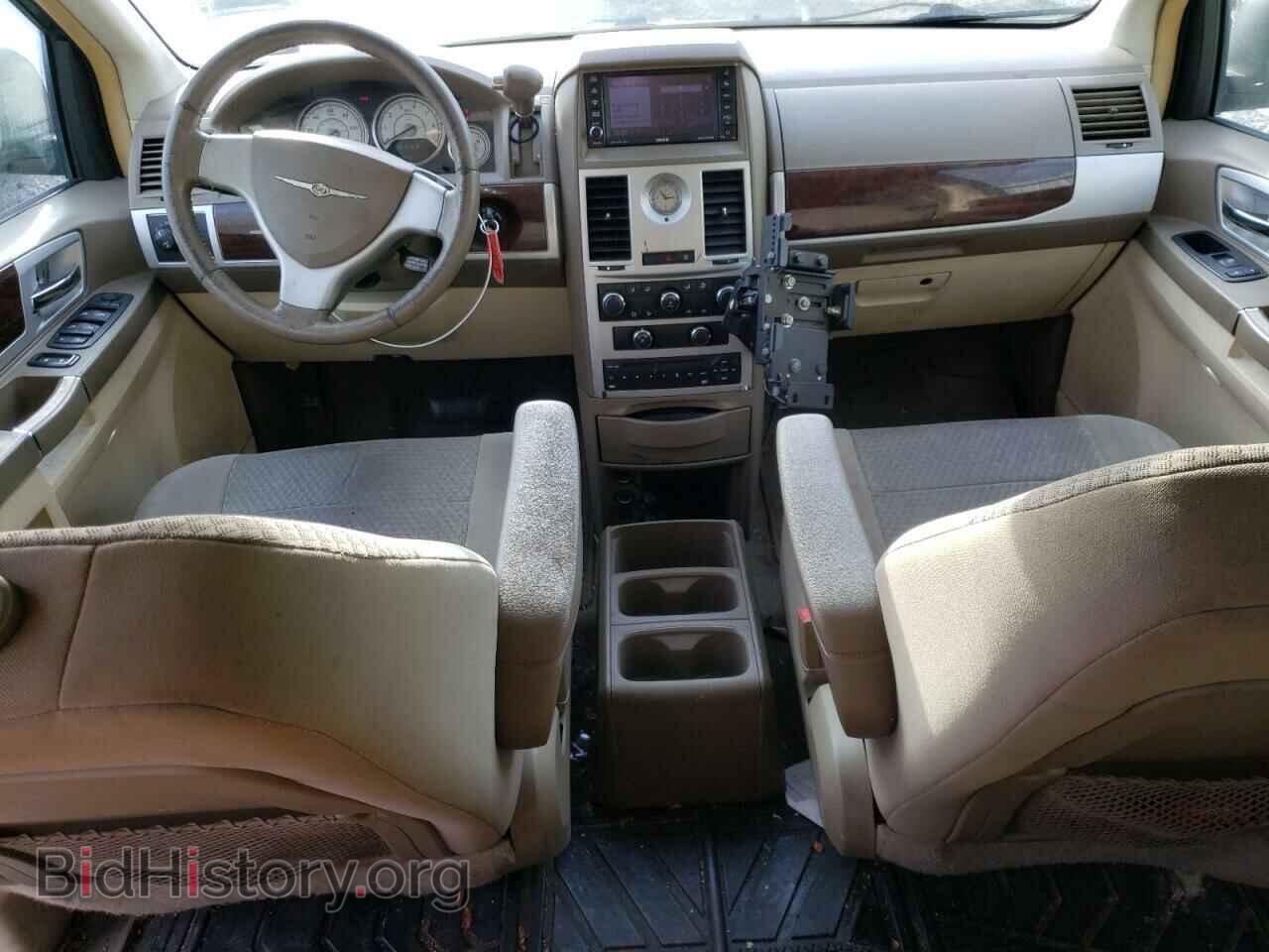 2010 CHRYSLER MINIVAN - VIN: 2A4RR5D11AR149726 - Фото 8