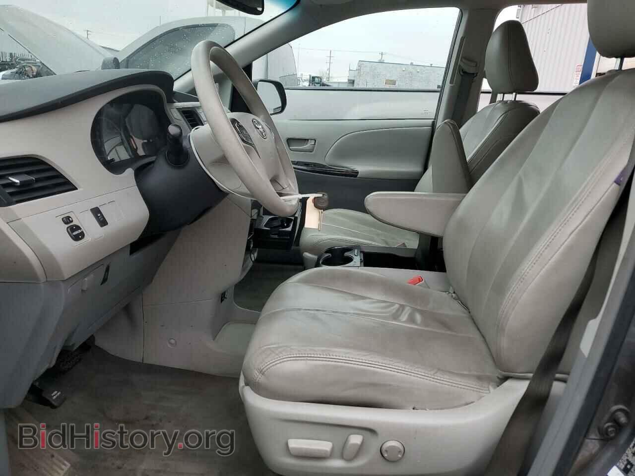 2011 TOYOTA All Models - VIN: 5TDJK3DC8BS022784 - Фото 7