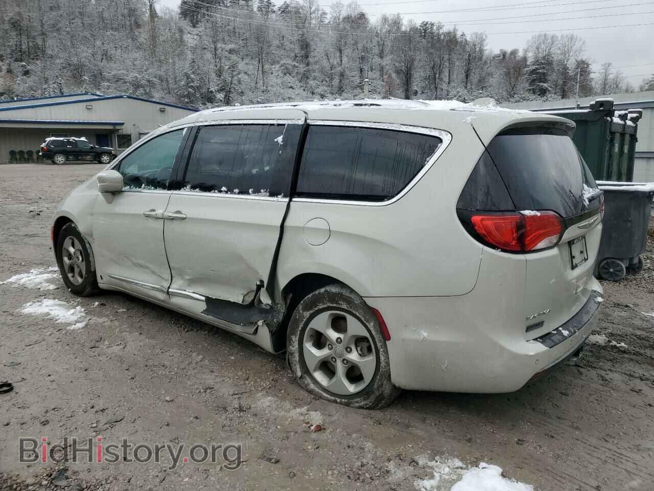 2017 CHRYSLER PACIFICA - VIN: 2C4RC1EG7HR839543 - Фото 2