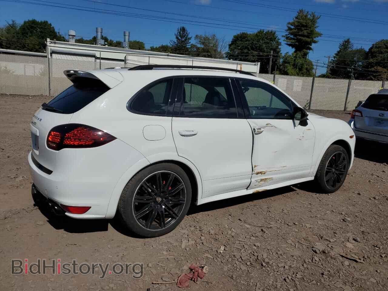2013 PORSCHE CAYENNE - VIN: WP1AD2A24DLA73069 - Фото 3