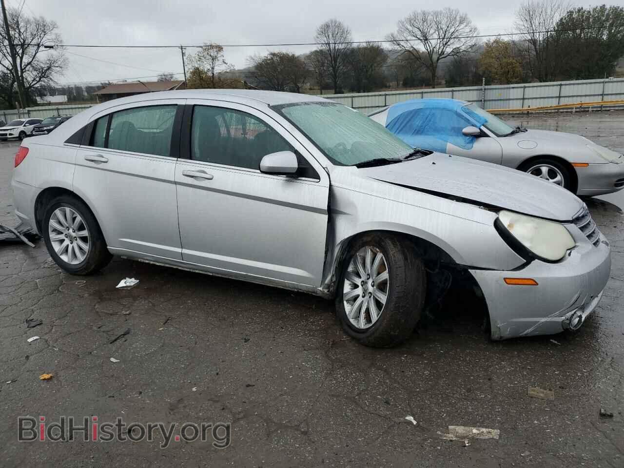 2010 CHRYSLER SEBRING - VIN: 1C3CC5FB1AN187977 - Фото 4