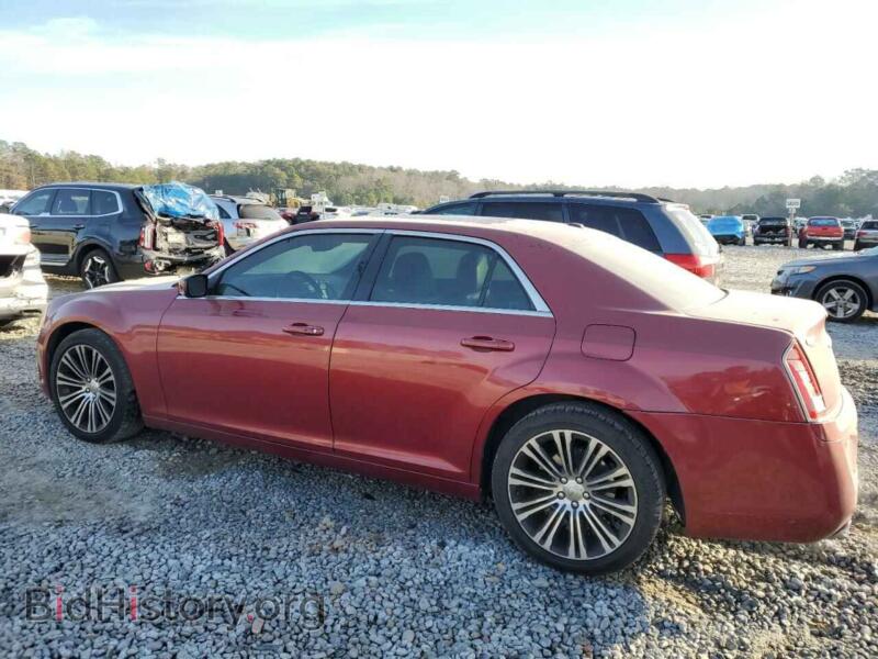 2012 Chrysler 300 (VIN 2C3CCABG9CH157258) — фото 2 из 12