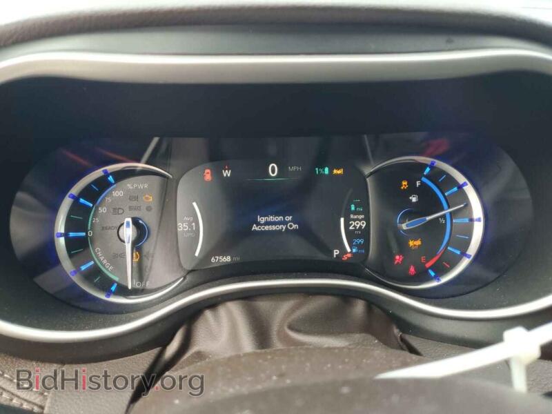2021 Chrysler PACIFICA (VIN 2C4RC1L7XMR606057) — photo 9 of 13