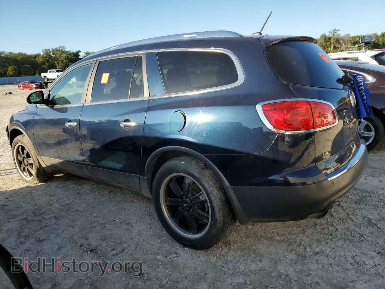 2011 BUICK ENCLAVE - VIN: 5GAKRCED4BJ159629 - Фото 2