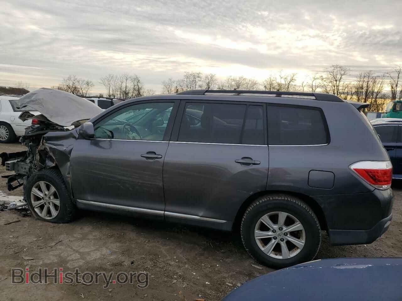 2011 TOYOTA HIGHLANDER - VIN: 5TDBK3EH2BS084812 - Фото 2