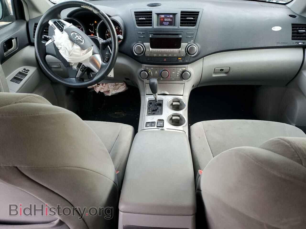 2011 TOYOTA HIGHLANDER - VIN: 5TDBK3EH2BS084812 - Фото 8