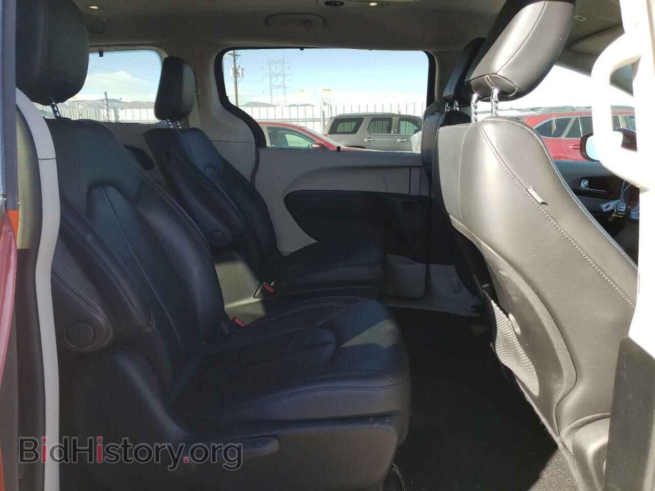 2018 CHRYSLER PACIFICA - VIN: 2C4RC1L7XJR175697 - Фото 11