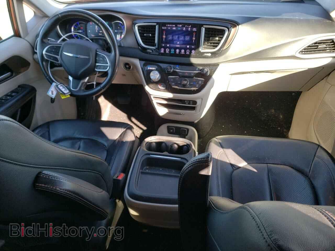 2018 CHRYSLER PACIFICA - VIN: 2C4RC1L7XJR175697 - Фото 8