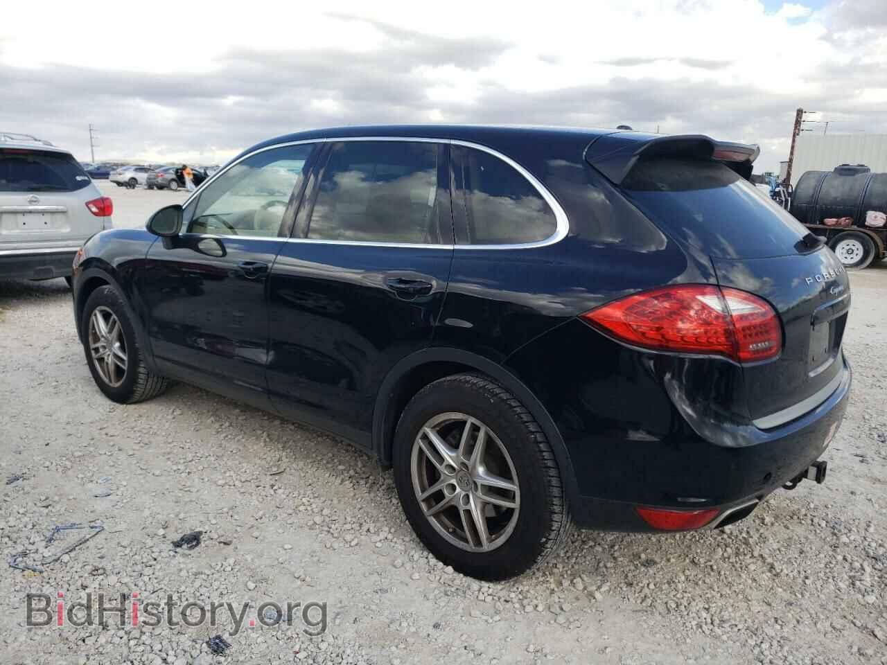2014 PORSCHE CAYENNE - VIN: WP1AA2A22ELA95310 - Photo 2