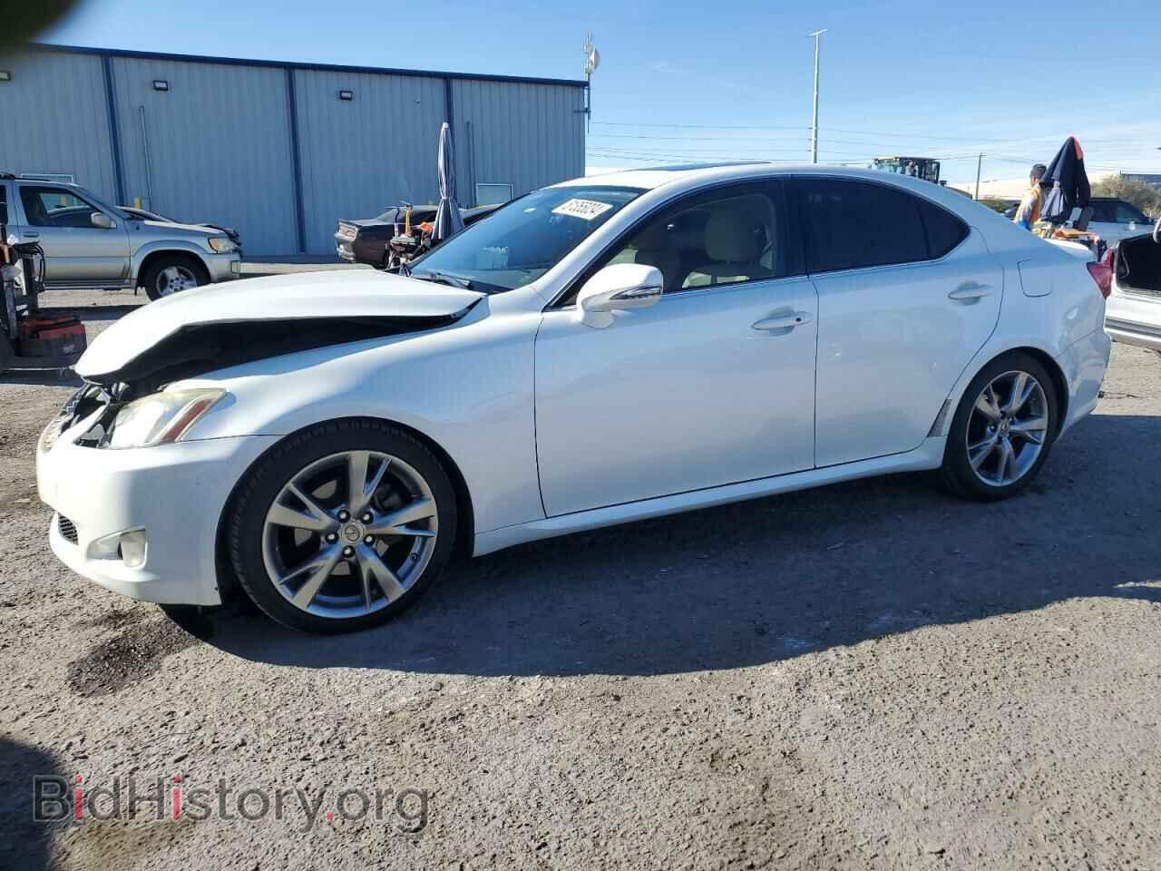 Photo JTHBF5C29A5118357 - LEXUS IS 2010