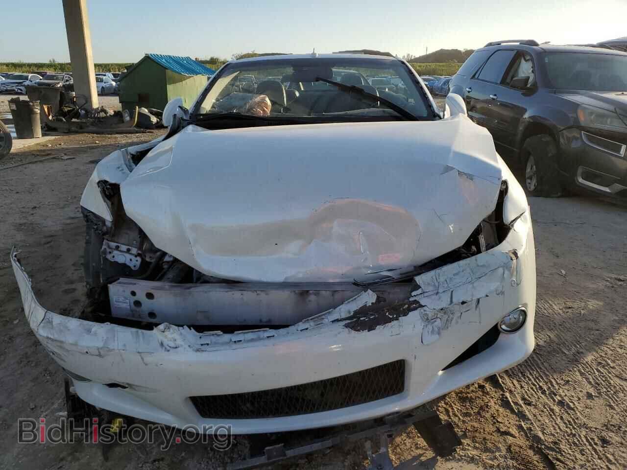 2012 LEXUS IS - VIN: JTHFF2C27C2523704 - Photo 5