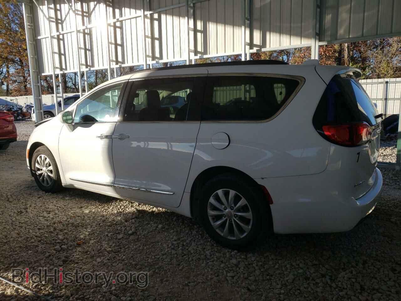 2017 CHRYSLER PACIFICA - VIN: 2C4RC1BG3HR703074 - Фото 2