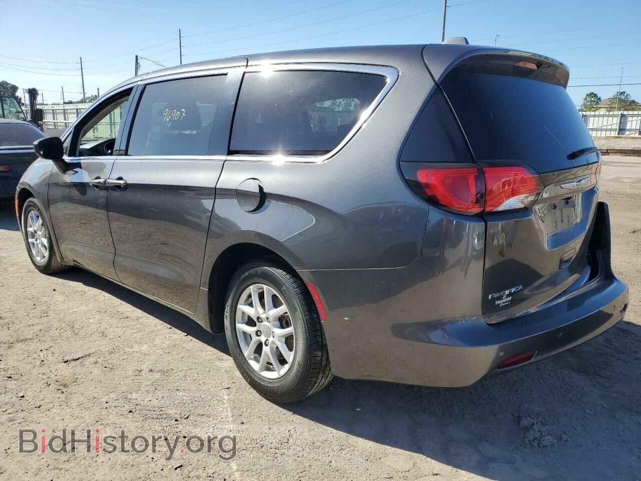 2019 CHRYSLER PACIFICA - VIN: 2C4RC1CG1KR628557 - Photo 2