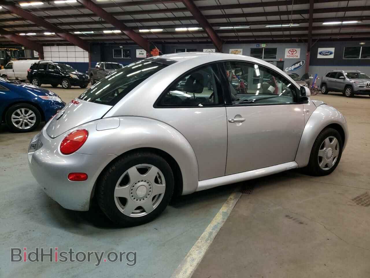 2000 VOLKSWAGEN BEETLE - VIN: 3VWDD21C8YM444873 - Фото 3