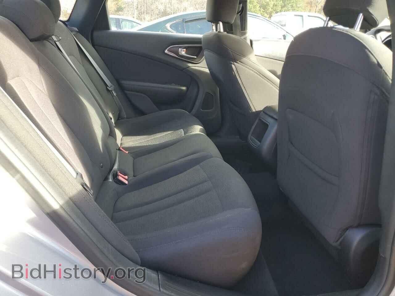 2016 CHRYSLER 200 - VIN: 1C3CCCAB1GN154529 - Фото 10