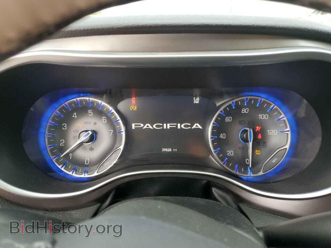 2017 CHRYSLER PACIFICA - VIN: 2C4RC1GG2HR835476 - Фото 9