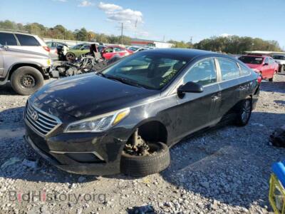 2017 Hyundai SONATA SE, черный — VIN 5NPE24AF2HH572521, Copart