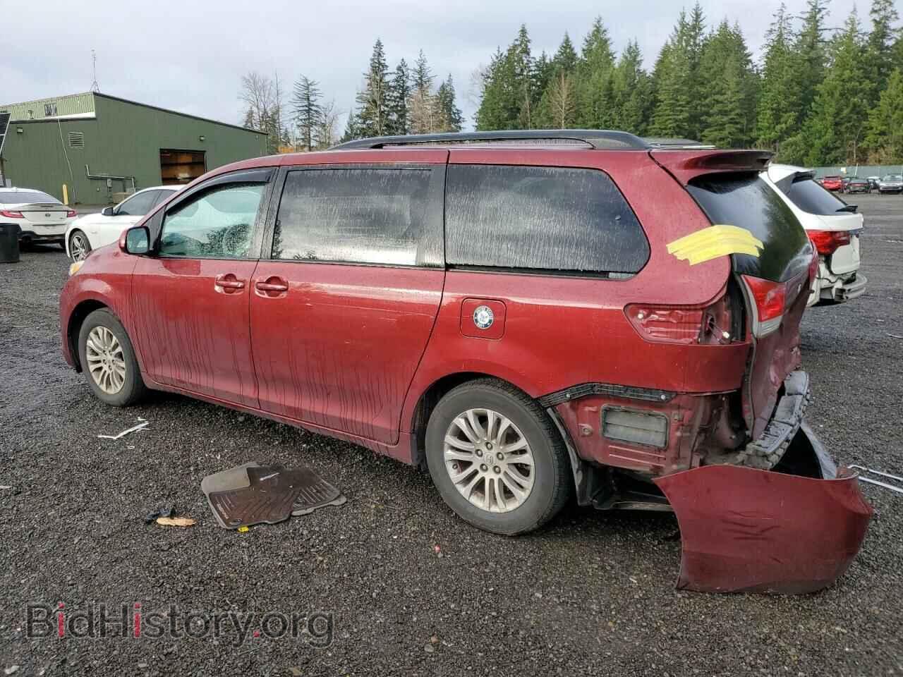 2011 TOYOTA All Models - VIN: 5TDYK3DC5BS025155 - Фото 2