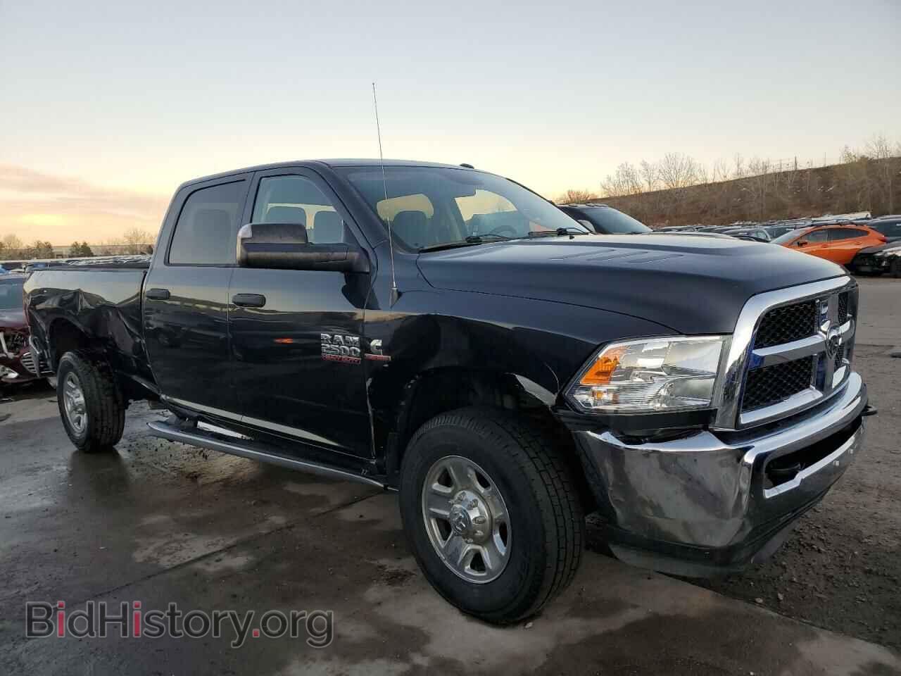 2017 RAM All Models - VIN: 3C6UR5HL6HG655720 - Фото 4