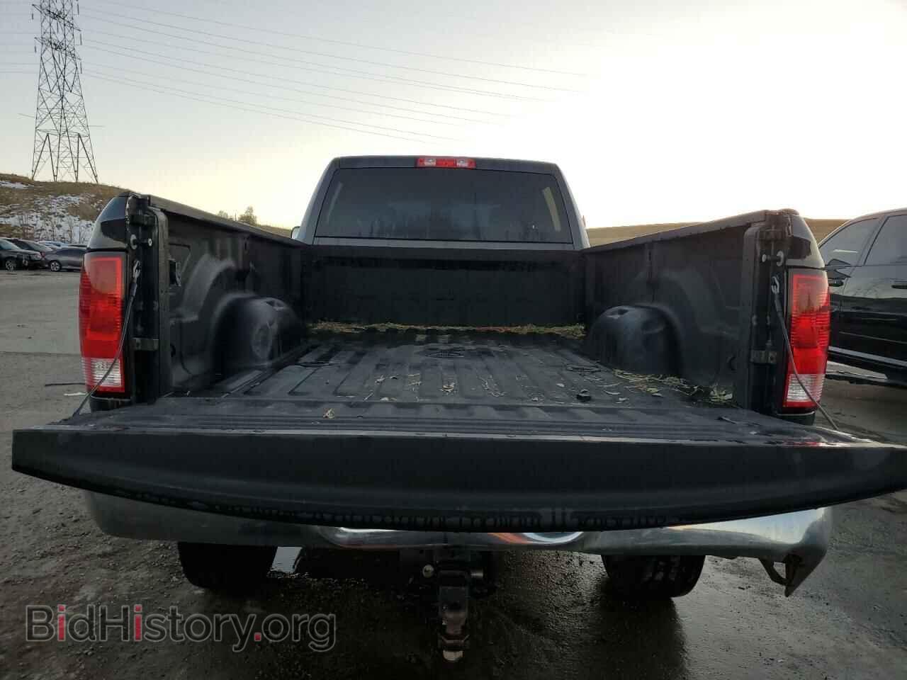 2017 RAM All Models - VIN: 3C6UR5HL6HG655720 - Фото 6