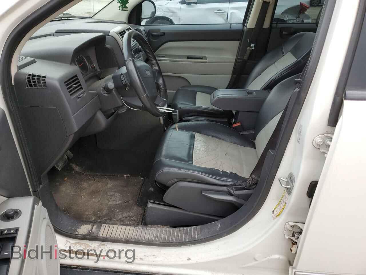 2007 JEEP COMPASS - VIN: 1J8FT57W77D245611 - Фото 7