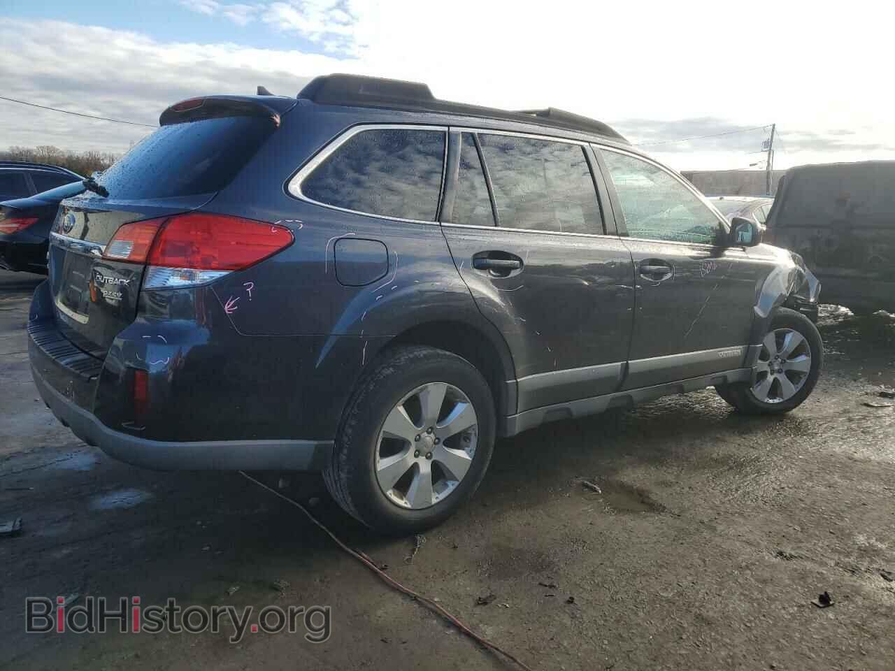 2011 SUBARU OUTBACK - VIN: 4S4BRBKC1B3396423 - Фото 3