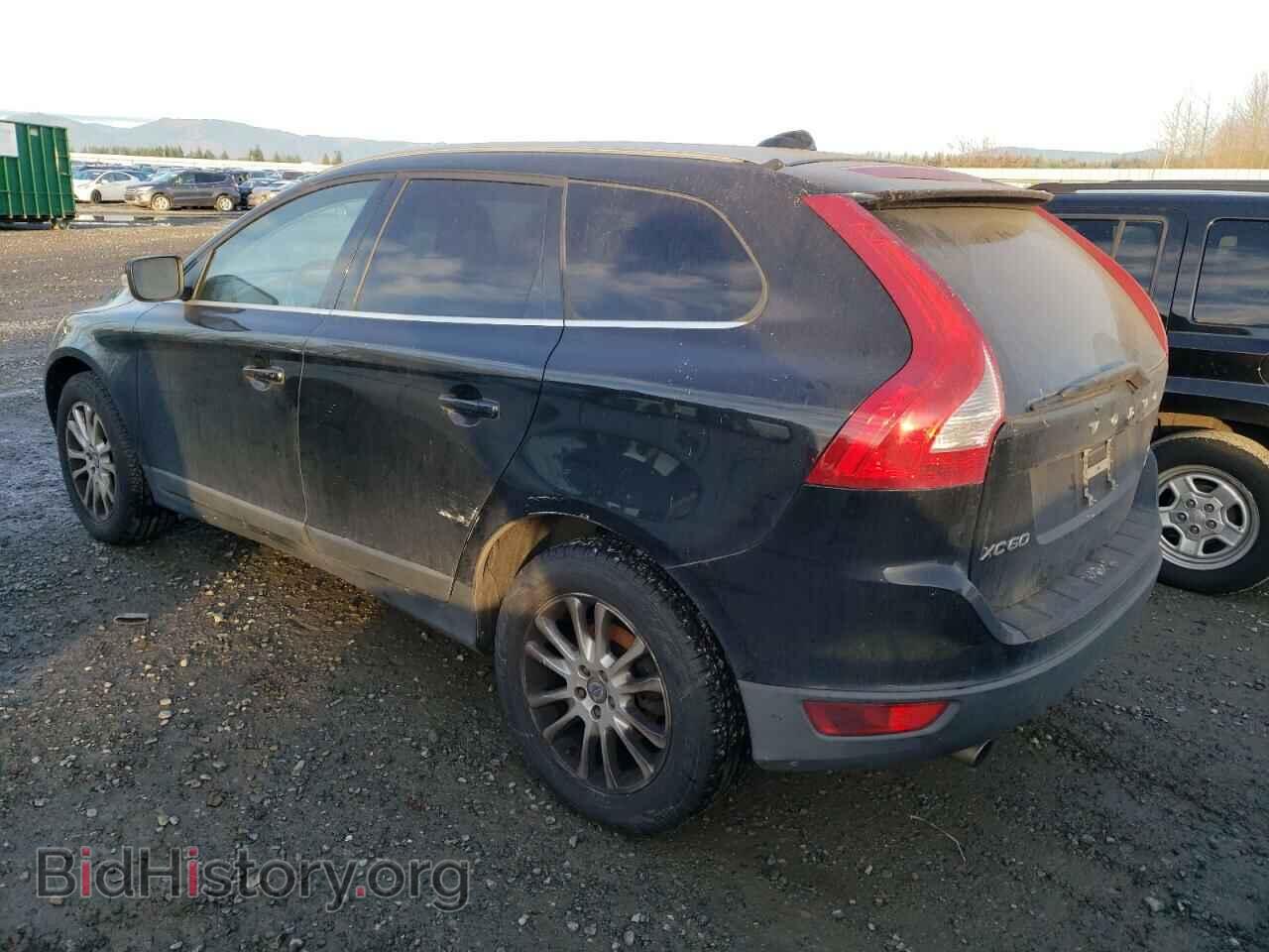 2010 VOLVO XC60 - VIN: YV4992DZ9A2032210 - Фото 2