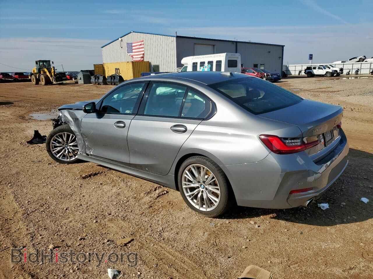 2023 BMW 3 SERIES - VIN: 3MW69FF09P8D24426 - Фото 2