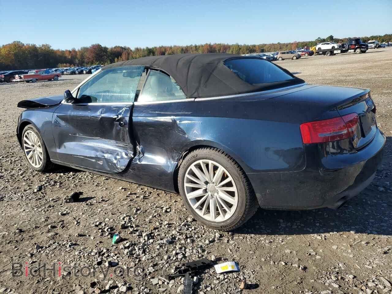2011 AUDI A5 - VIN: WAULFAFH5BN014316 - Photo 2