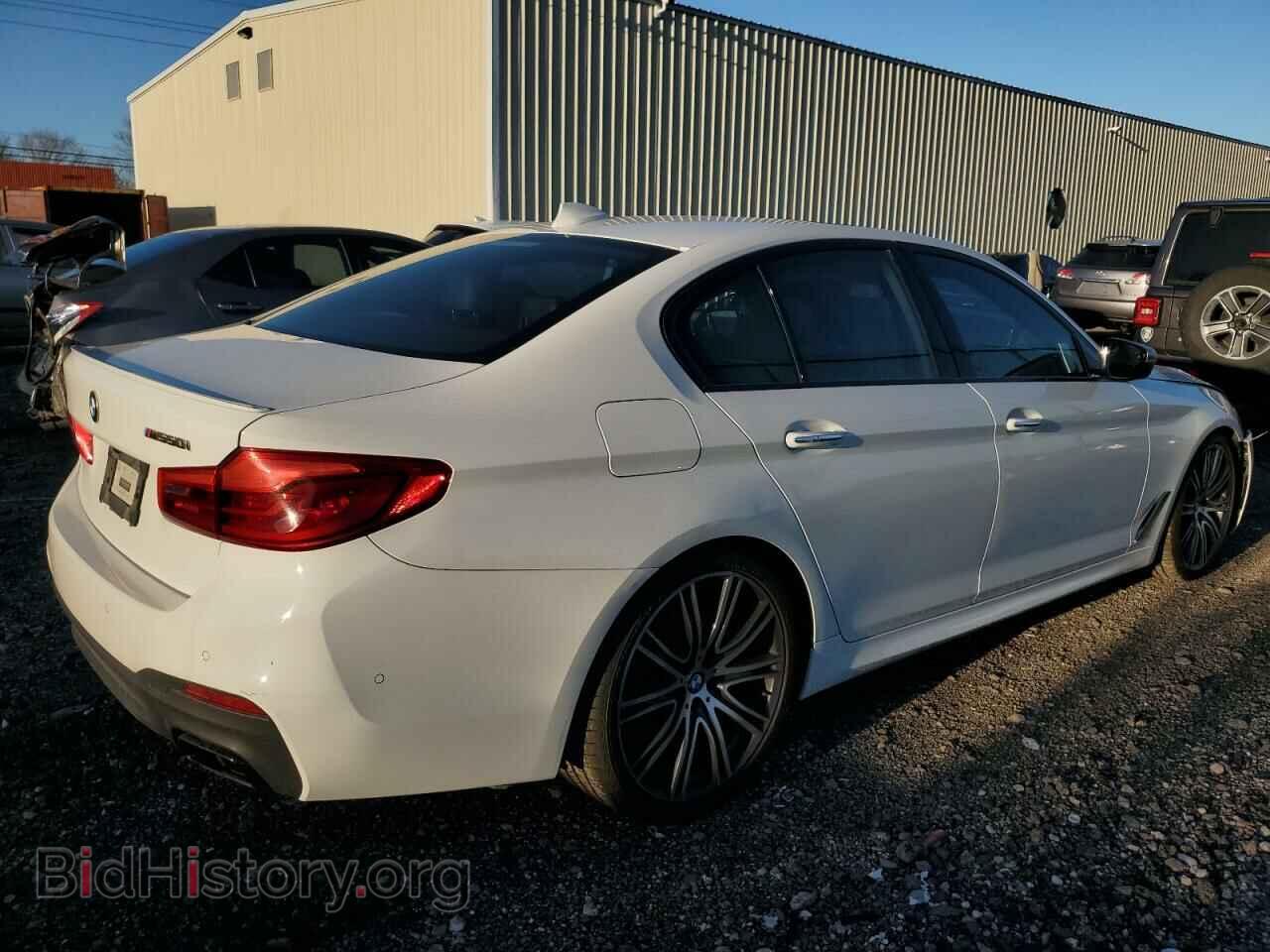 2018 BMW M5 - VIN: WBAJB9C56JG463664 - Фото 3