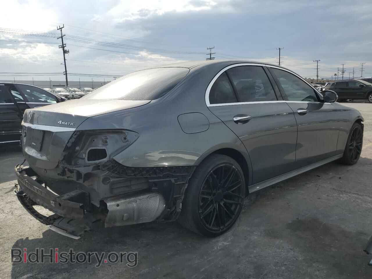 2017 MERCEDES-BENZ E-CLASS - VIN: WDDZF4KB4HA126871 - Фото 3