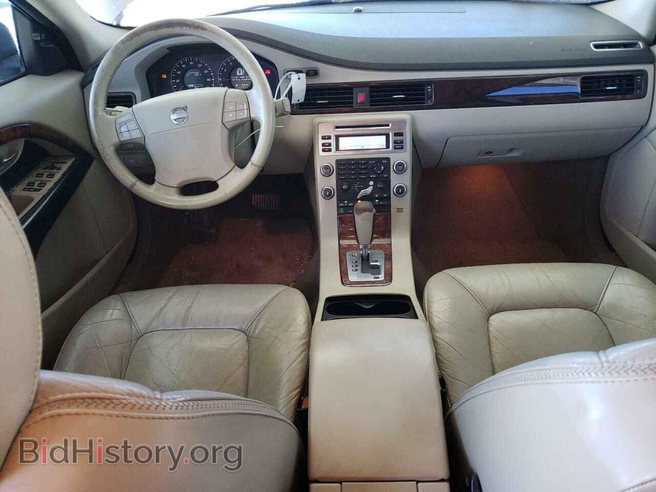 2008 VOLVO XC70 - VIN: YV4BZ982681006624 - Фото 8