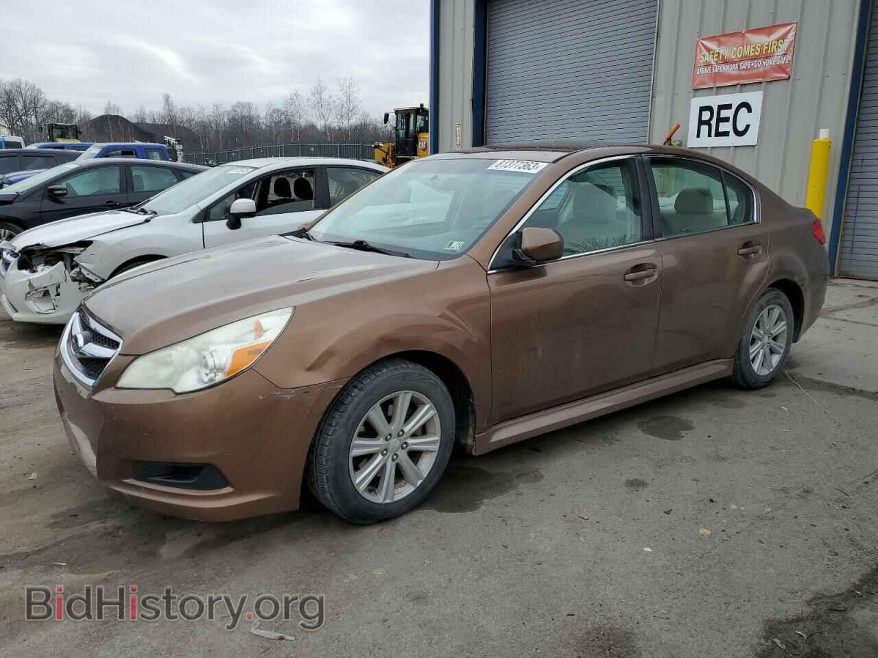Photo 4S3BMBC66B3211472 - SUBARU LEGACY 2011