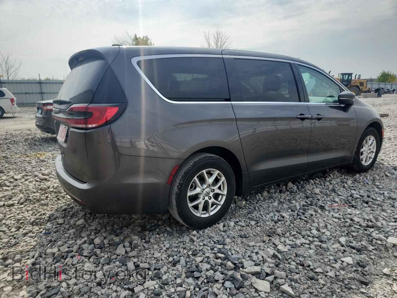 2023 CHRYSLER PACIFICA - VIN: 2C4RC1BG4PR572381 - Фото 3