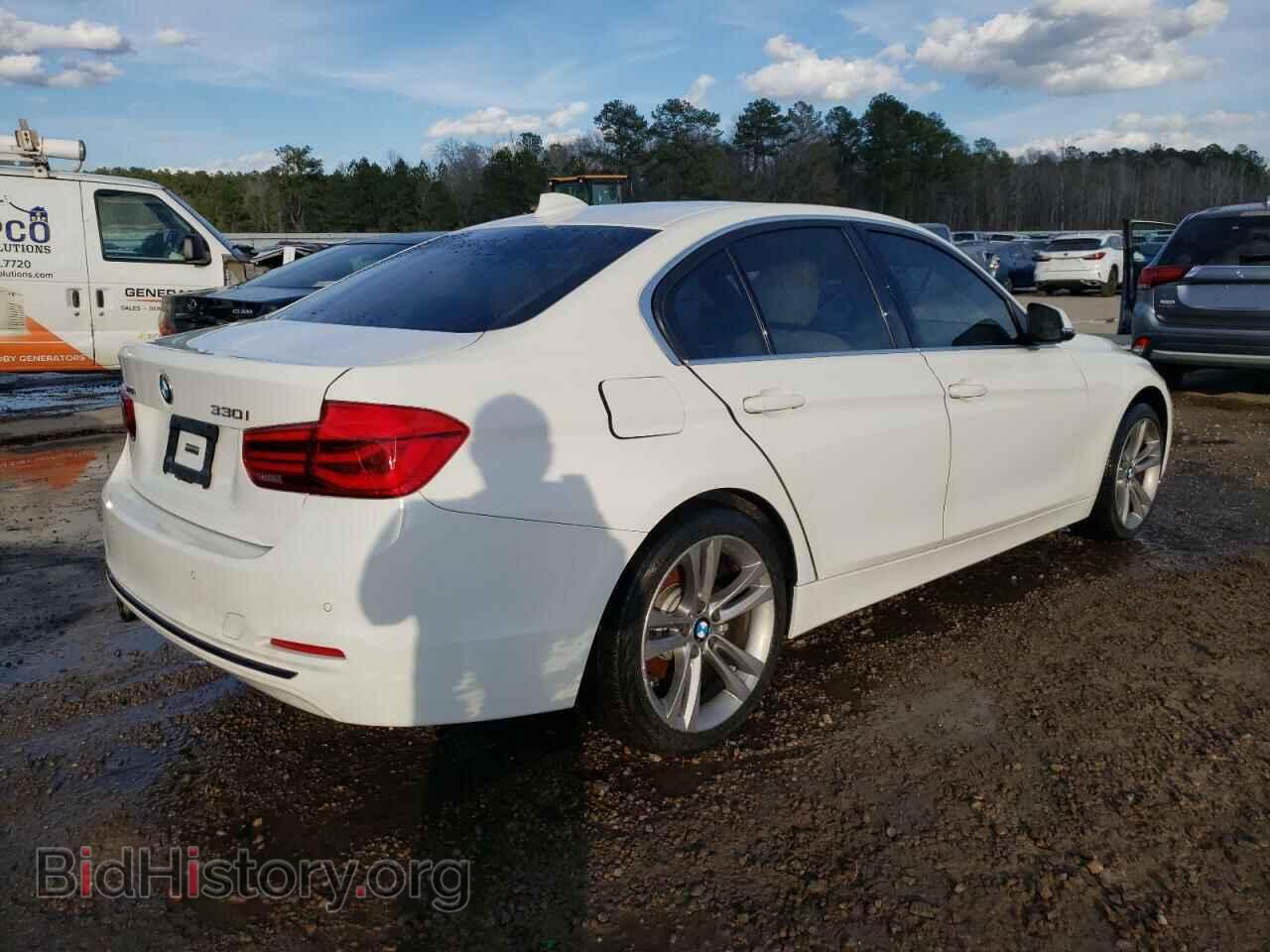 2018 BMW 3 SERIES - VIN: WBA8D9G52JNU70562 - Фото 3