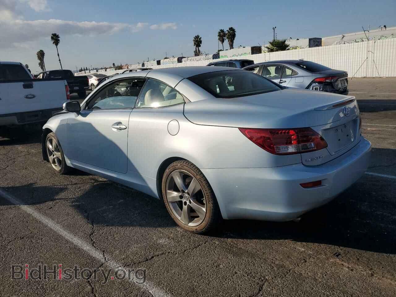 2010 LEXUS IS - VIN: JTHFF2C23A2513636 - Photo 2