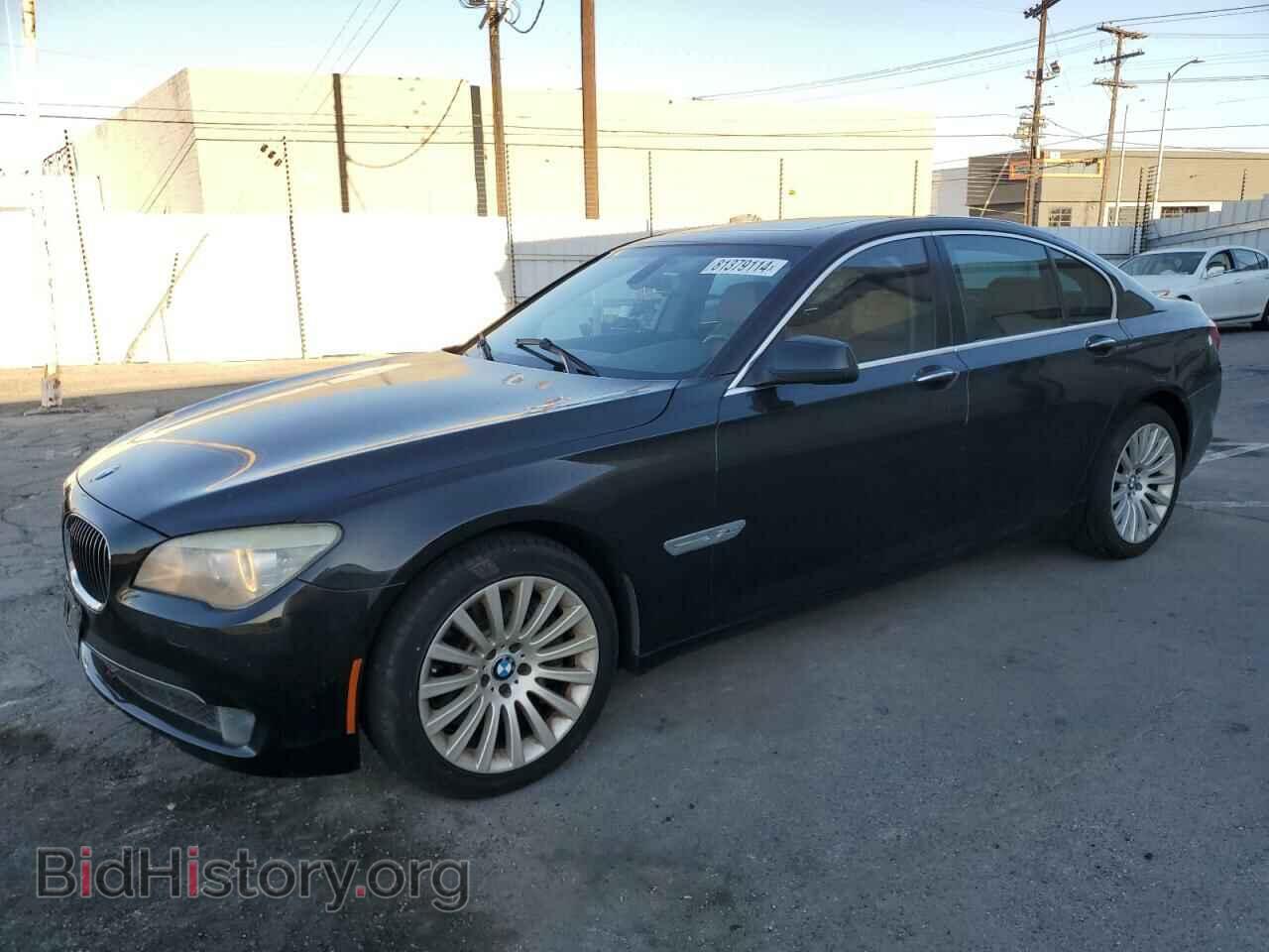 Фотография WBAKC6C58CC396785 - BMW 7 SERIES 2012